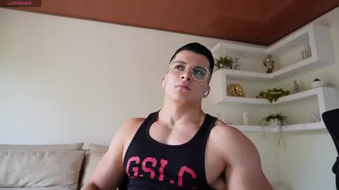 Sebastian online show from 17, 4, 2026