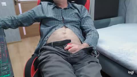 maximus3334 online show from 13, 3, 2026