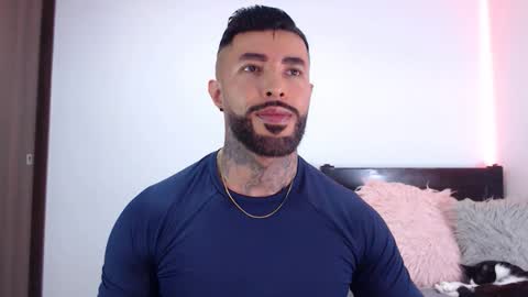 Independent Model online show from 17, 1, 2026