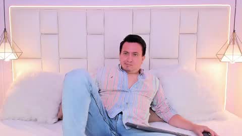 Snapshot of maximvoss chatting on 14, 4, 2026 Maxim online show from 14, 4, 2026