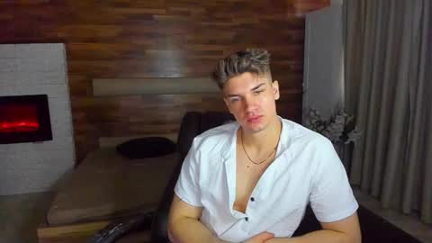 MaxKaiden online show from 11, 3, 2026