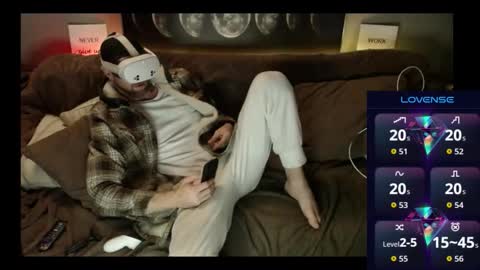 MaxRouger online show from 7, 11, 2025