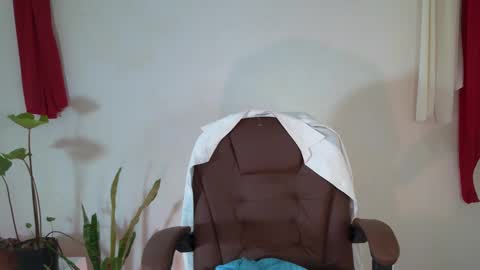 Snapshot of maxtopboy chatting on 13, 1, 2025 Max online show from 13, 1, 2025