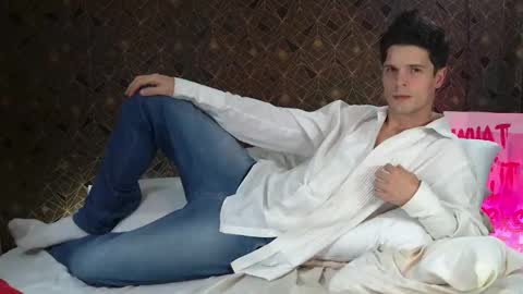 Snapshot of maxtopboy chatting on 16, 9, 2025 Max online show from 16, 9, 2025