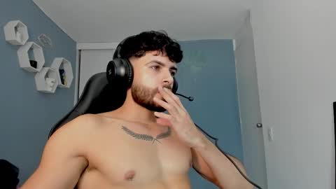 Maxi online show from 6, 3, 2026