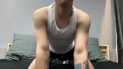 Max online show from 11, 4, 2026