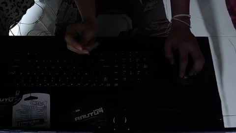 Snapshot of maxx_king01 chatting on 9, 6, 2026 maxx_king01 online show from 9, 6, 2026
