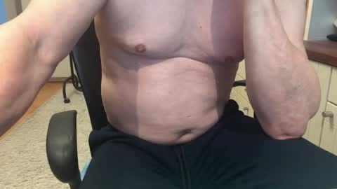 Max online show from 17, 2, 2026