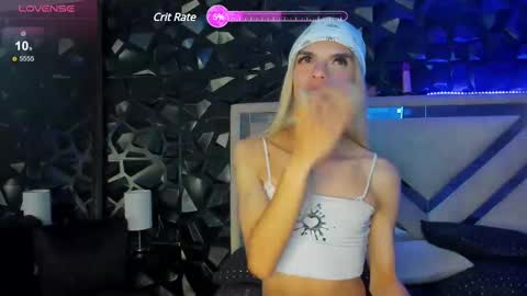 BellaSusy online show from 10, 12, 2024