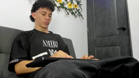 Max online show from 28, 2, 2026