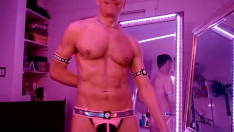 Maxxxbates online show from 16, 2, 2025