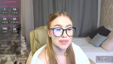 Maya online show from 11, 1, 2025