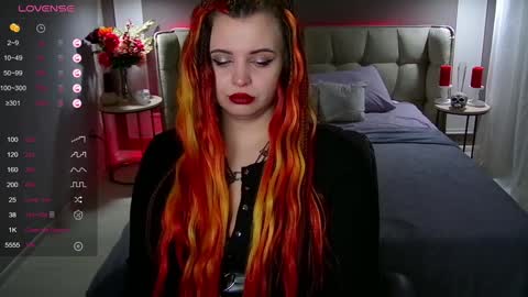 Maya Mils online show from 25, 1, 2025