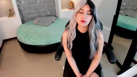 Maya online show from 28, 10, 2025