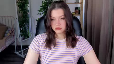 Mimi online show from 1, 6, 2026