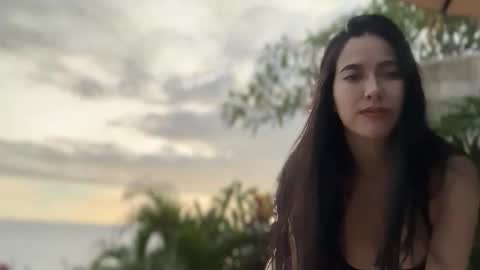 Snapshot of mayaandalex123 chatting on 15, 11, 2025 Maya and Alex online show from 15, 11, 2025