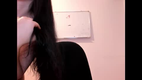 mayaduval online show from 10, 11, 2025