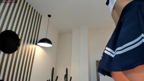 Snapshot of mayahoffman_ chatting on 14, 1, 2026 M A Y A H O F F M A N online show from 14, 1, 2026