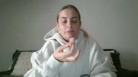 mayamae5324 online show from 2, 6, 2026