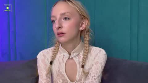 Maya online show from 31, 10, 2025