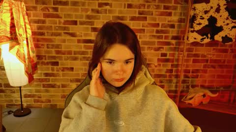 maybloom_ online show from 13, 11, 2025