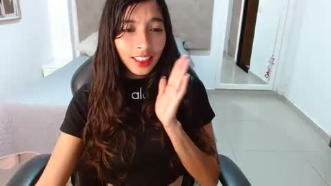 Snapshot of maydivaxox chatting on 12, 1, 2026 MAYA online show from 12, 1, 2026