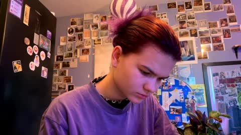 Rose online show from 7, 4, 2026