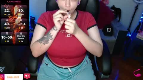 Snapshot of maylyy_kan chatting on 1, 7, 2026 Mayle kan online show from 1, 7, 2026