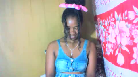 mayrah online show from 2, 12, 2025