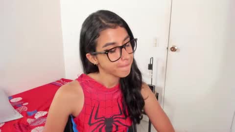 mazikeen_18 online show from 3, 6, 2026