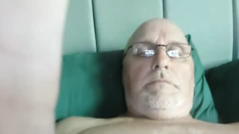 Snapshot of mbravo420 chatting on 5, 7, 2026 mbravo420 online show from 5, 7, 2026