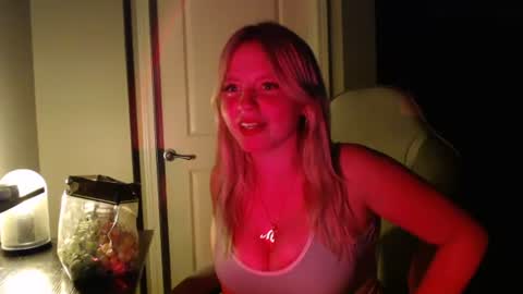 mckenziereese online show from 10, 8, 2026