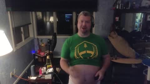 Snapshot of mckhero chatting on 19, 12, 2024 Sean online show from 19, 12, 2024