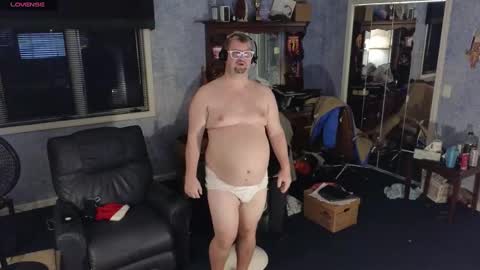 Snapshot of mckhero chatting on 19, 12, 2024 Sean online show from 19, 12, 2024