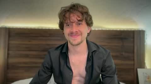 Snapshot of mcklister69 chatting on 1, 3, 2026 mcklister online show from 1, 3, 2026