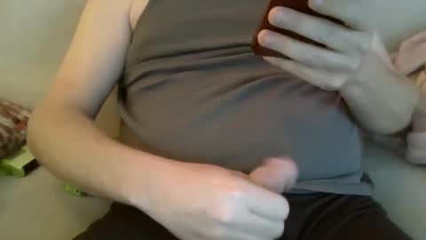 Snapshot of me2283 chatting on 11, 12, 2024 me2283 online show from 11, 12, 2024