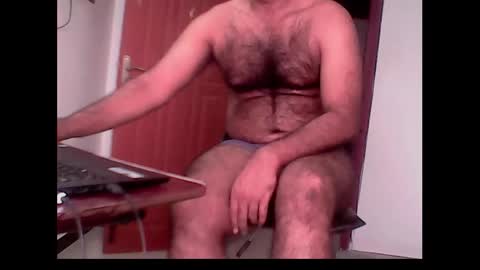 Snapshot of me_hai12 chatting on 6, 12, 2024 me_hai12 online show from 6, 12, 2024