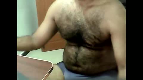 Snapshot of me_hai12 chatting on 6, 10, 2025 me_hai12 online show from 6, 10, 2025