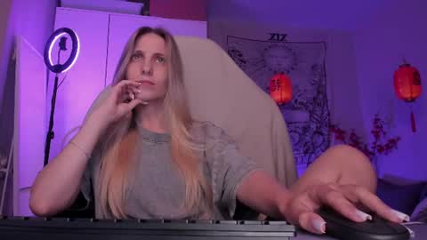 Anna online show from 26, 6, 2026