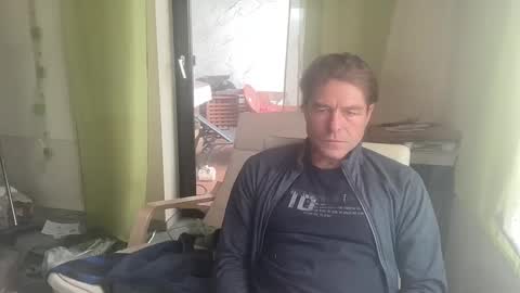 Snapshot of medeinoe chatting on 8, 1, 2026 medeinoe online show from 8, 1, 2026