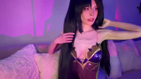 Nicole online show from 27, 5, 2026