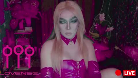 THE QUEEN ALPHA   Queen Medusa Prey online show from 16, 2, 2026