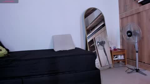 medussa13 online show from 12, 2, 2026