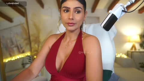 Andrea  online show from 4, 2, 2025