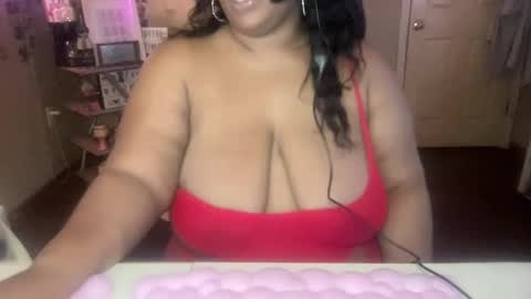 Snapshot of meetsouthernpeach chatting on 18, 2, 2025 Southern Peach online show from 18, 2, 2025
