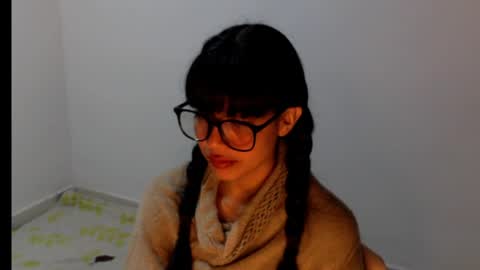 Snapshot of meg4nmiau chatting on 8, 6, 2026 Meg4n Miauuuu online show from 8, 6, 2026