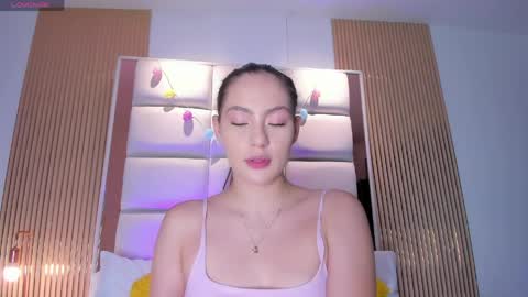 megaan_rouse online show from 7, 5, 2026