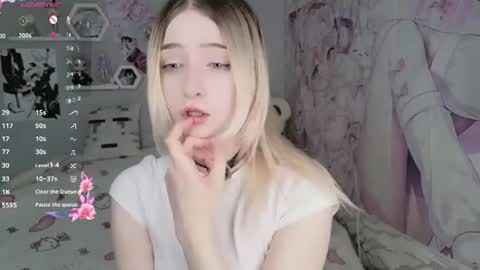 Megan  online show from 25, 6, 2026