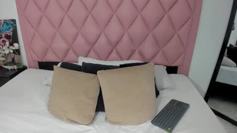 Snapshot of megan__monroe chatting on 14, 9, 2025 megan__monroe online show from 14, 9, 2025