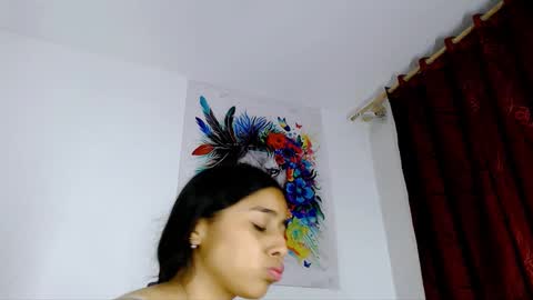 Snapshot of megan_cat chatting on 20, 11, 2025 megan_cat online show from 20, 11, 2025